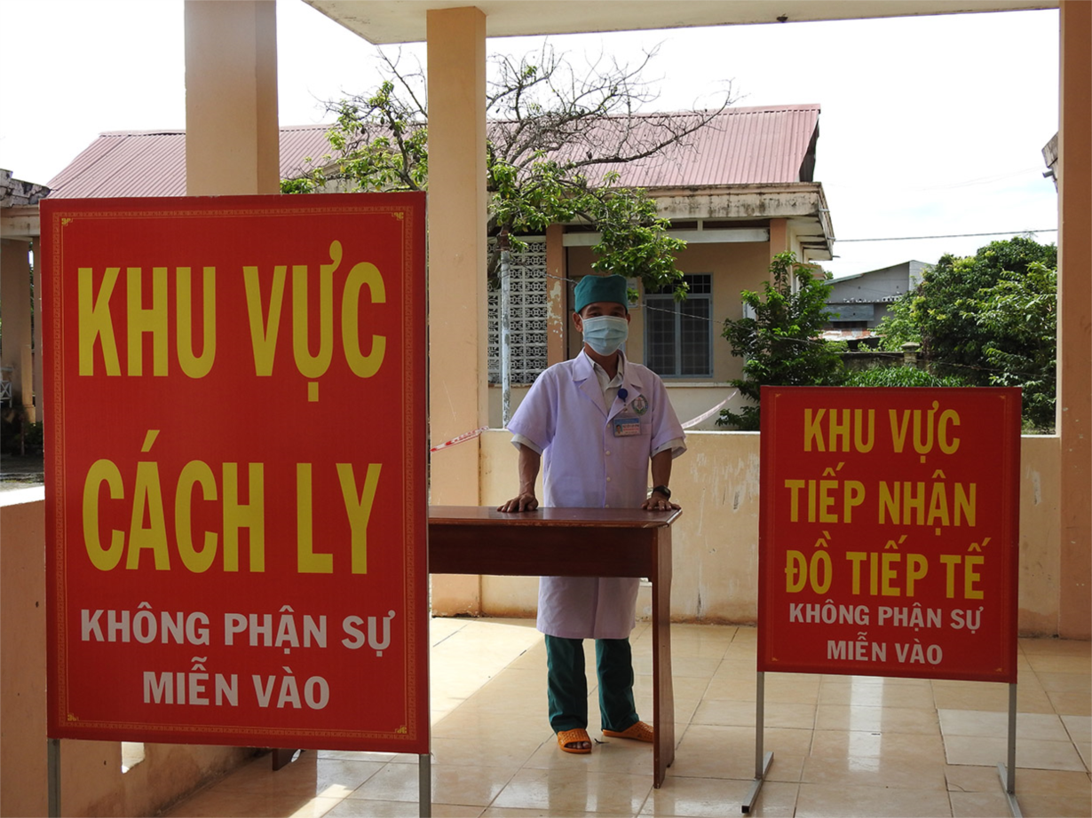 Kon Tum: Y tế cơ sở căng sức phòng, chống cùng lúc 3 loại dịch bệnh (10/8/2020)